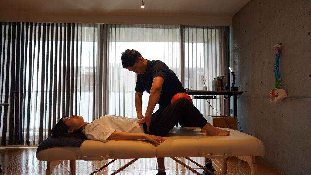 上半身と下半身をつなぐ大腰筋の役割とは？？